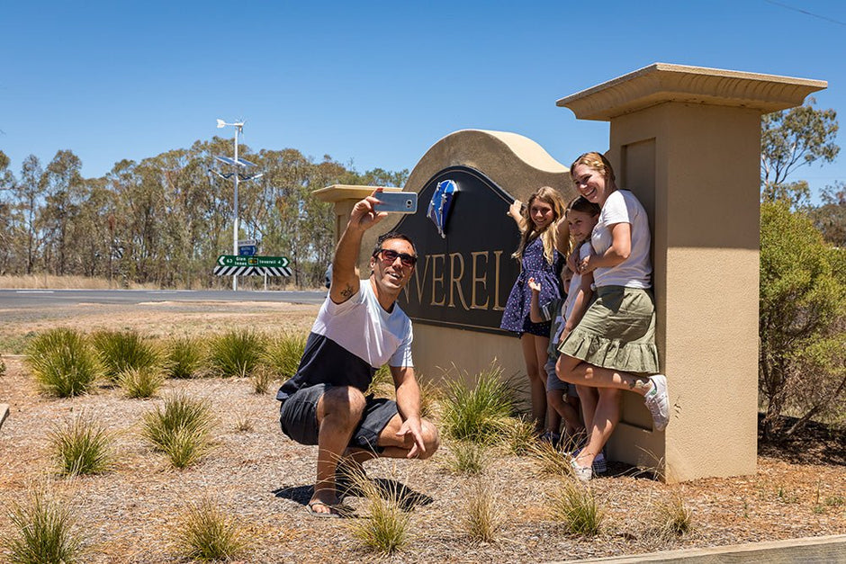 Shop regional this Christmas, visit the delightful Inverell. - Camper Trailer Australia