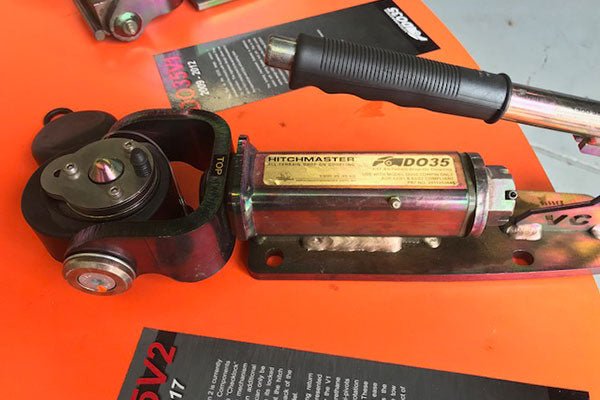 Public Notice: Counterfeit DO35 Couplings in Australia - Camper Trailer Australia