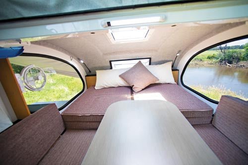 Camper Trailer Review: VISTA RV Crossover XL