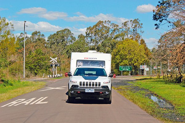 Jeep Cherokee Trailhawk: Tow Test - Camper Trailer Australia