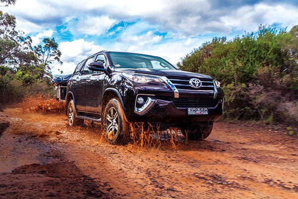 2017 Toyota Fortuner J150: Tow Test - Camper Trailer Australia