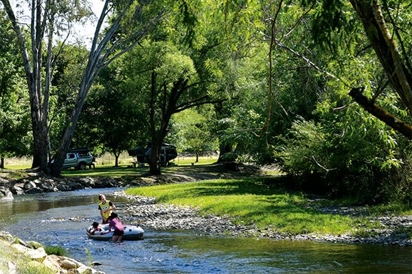 Top Family Touring Itineraries: Albury to Canberra - Camper Trailer Australia