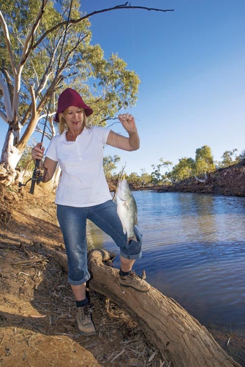 Fishing the Lake Eyre catchment - Camper Trailer Australia